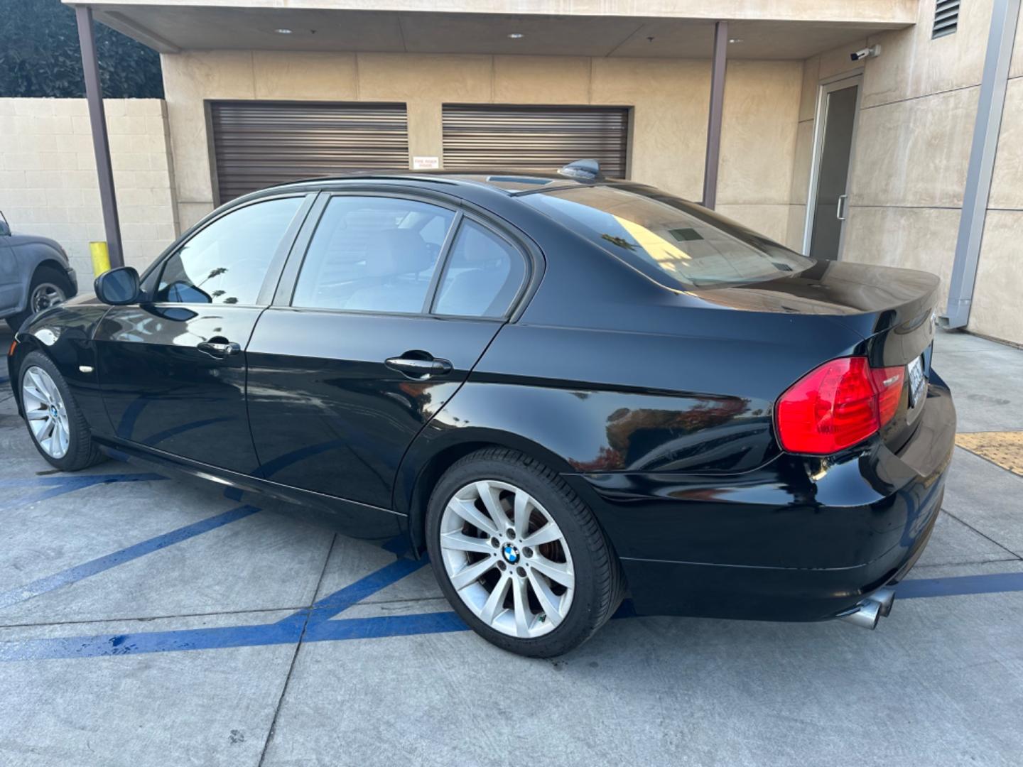 2011 Black /tan BMW 3-Series 328i (WBAPH7C58BE) with an 3.0L L6 DOHC 24V engine, located at 30 S. Berkeley Avenue, Pasadena, CA, 91107, (626) 248-7567, 34.145447, -118.109398 - New Tire! Leather Interior! Looks and Drives Good! Bad credit? We can help! We are the bank. All our cars are thoroughly inspected and reconditioned by our technicians. FREE CARFAX report. Stop by or call to speak with our friendly staff. Whether you have bad credit, no credit, bankruptcy, or repo - Photo#3